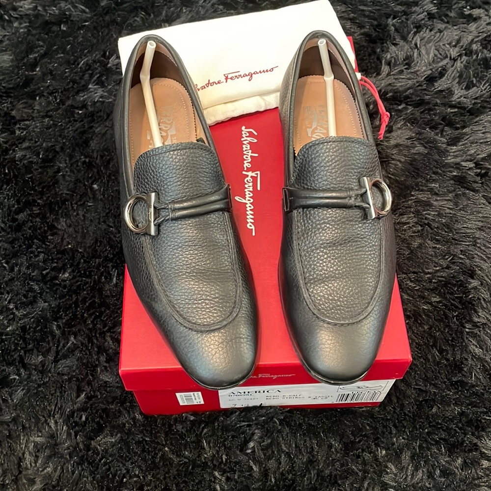 Salvatore Ferragamo Mens loafers
